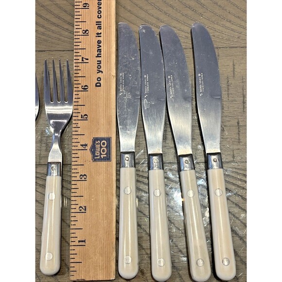 Washington Forge Mardi Gras White Stainles Flatware Silverware Knife Fork MCM WF - Picture 4 of 5